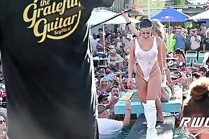 Nasty Twerk Pool Party Sluts out of Control